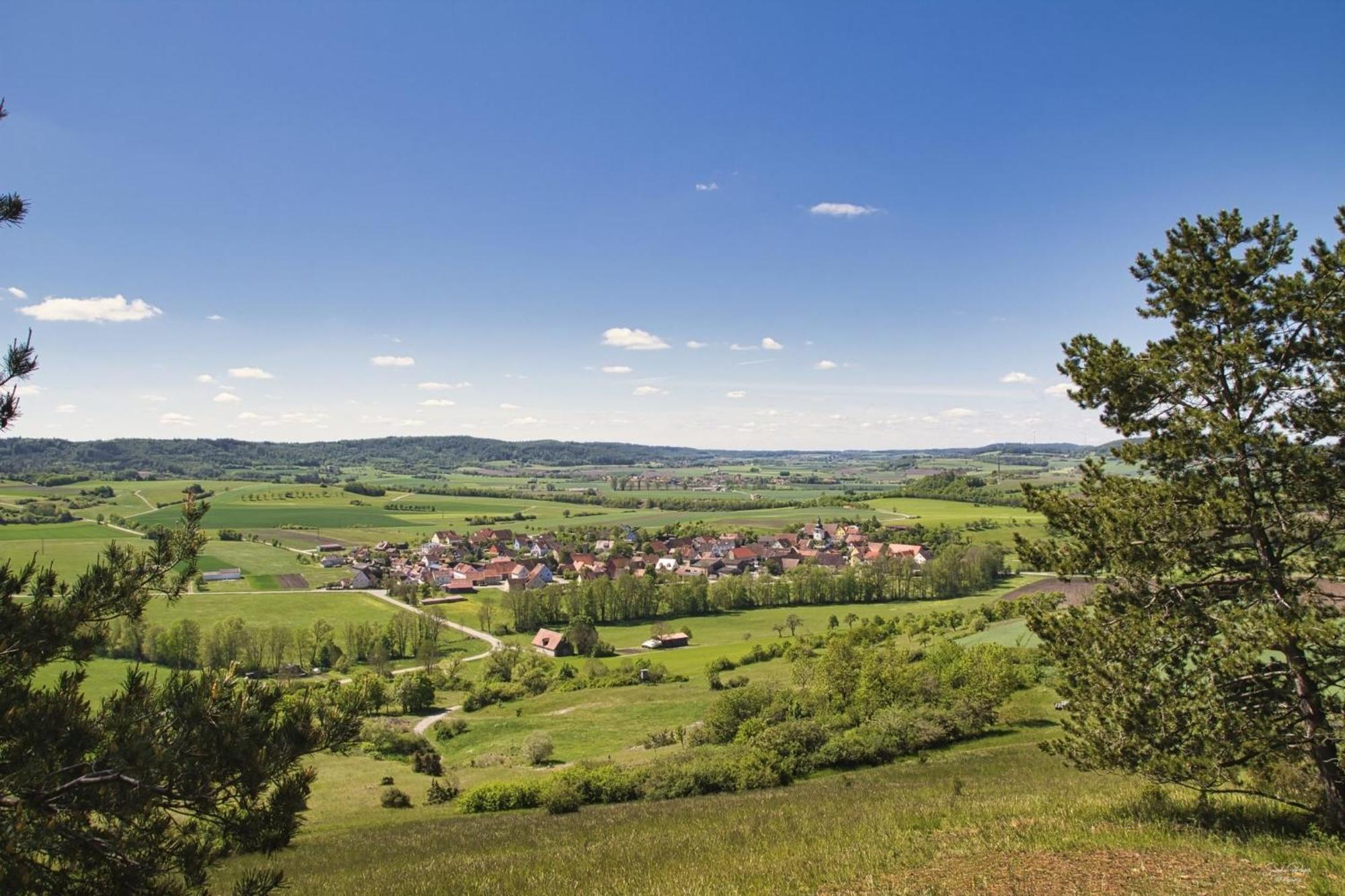 Ferienwohnung Schlossblick Schillingsfuerst Diebach Екстериор снимка